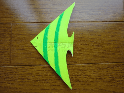 折纸热带鱼之天使鱼折叠方法图解教程